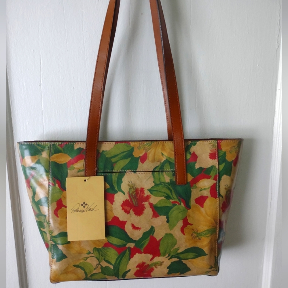New Varsi Shoulder bag